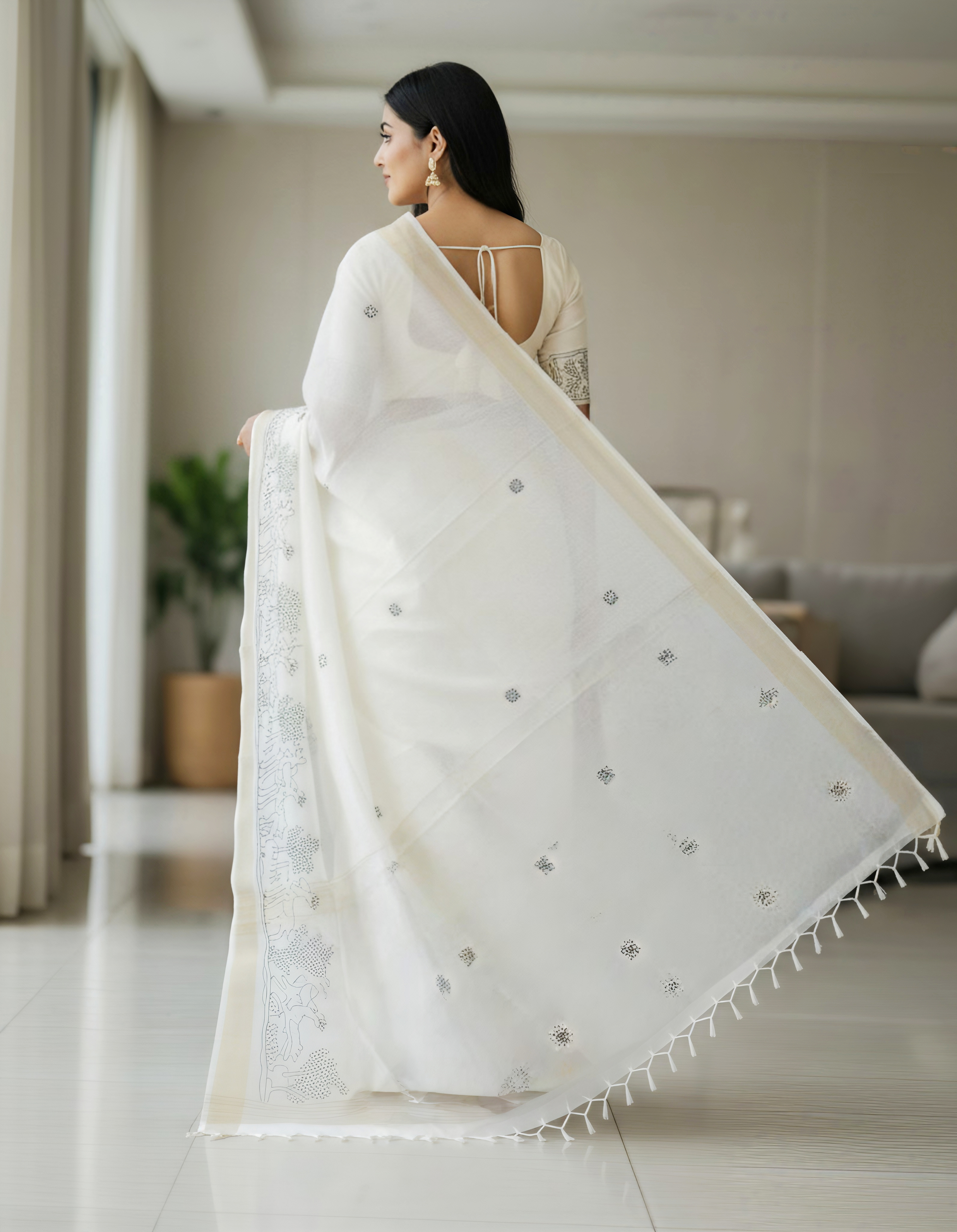 Hiramani Fancy Saree with Blouse | Elegant Ivory Ethnic Wear for Women